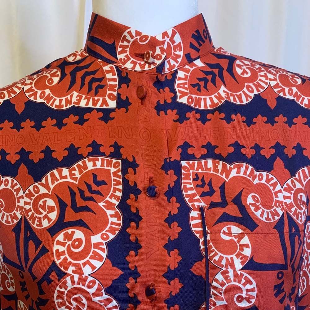 100% silk Valentino shirt/dress - Picture 3 of 16